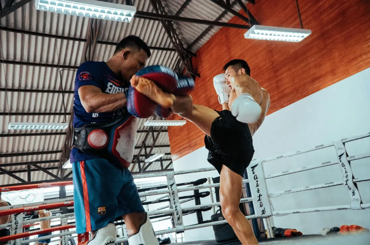 Muay Thai class at Electric City BJJ